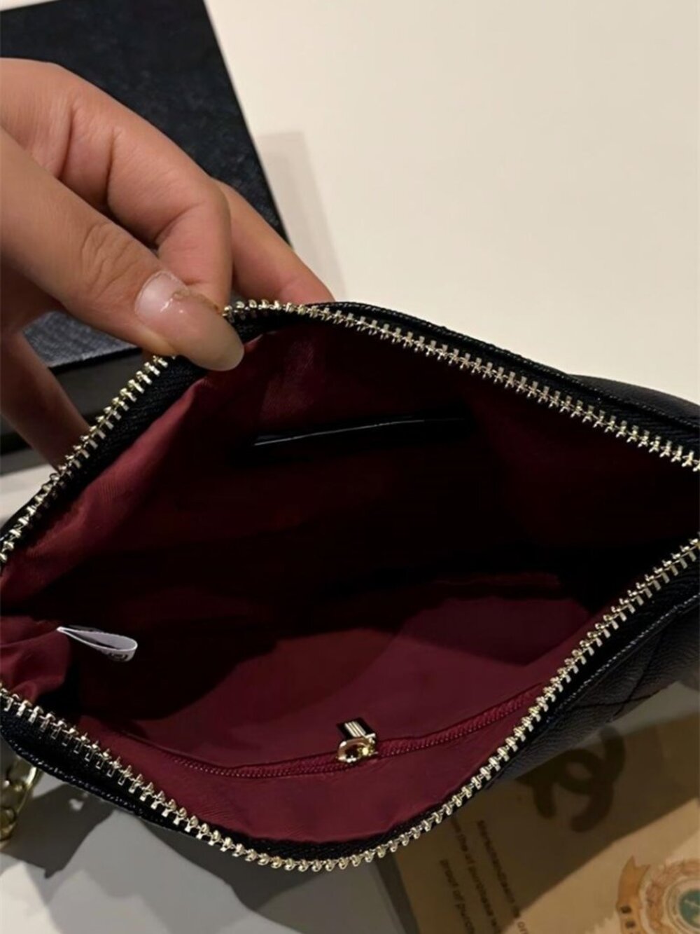 Fashion Chanel Wallet - Picture 9 of 10